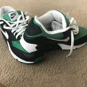 Men’s Nike Air Max 90